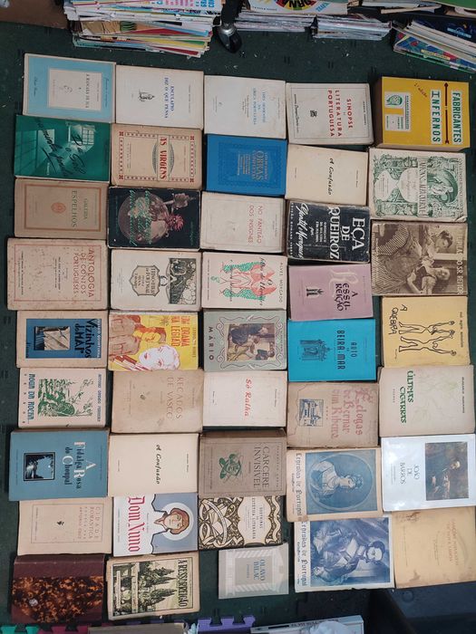 Lote Livros Autores Portugueses - Edições Antigas - Cada 2 €