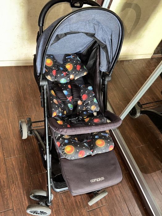 Коляска прогулочная