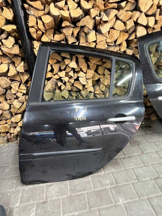 РЕНО КЛІО 3 Хетчбек Двері передні задні