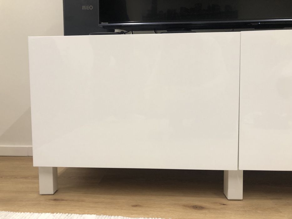 Movél TV + vitrine IKEA