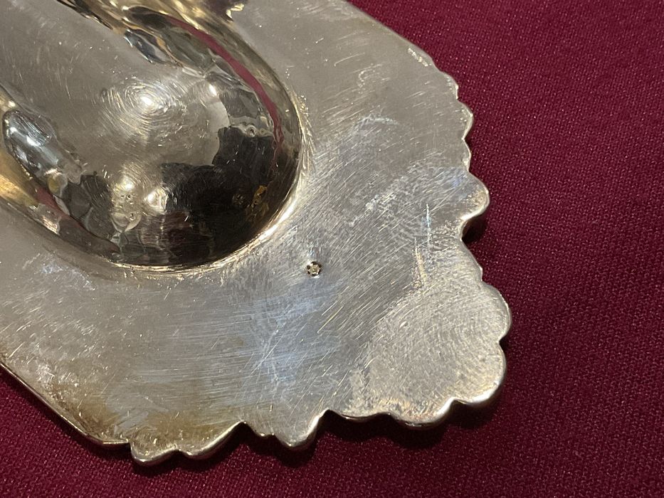 Pen tray época Edward VIII casquinha 28 cm discrição abaixo