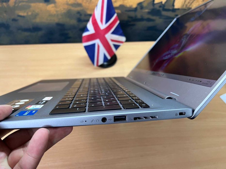 MEDION S17405 17.3"IPS FHD I5-1135G7 12/512Gb Підсвітка