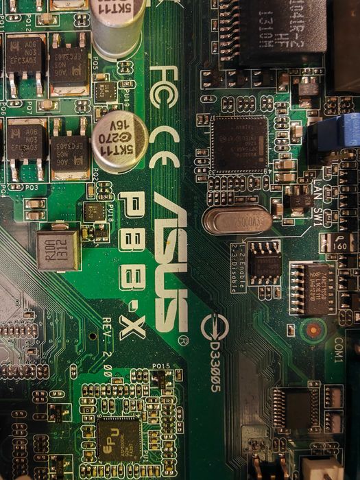 Servidor 1U ASUS P8B-X + Xeon E3-1245 v2 + 16GB DDR3 ECC - sem PSU
