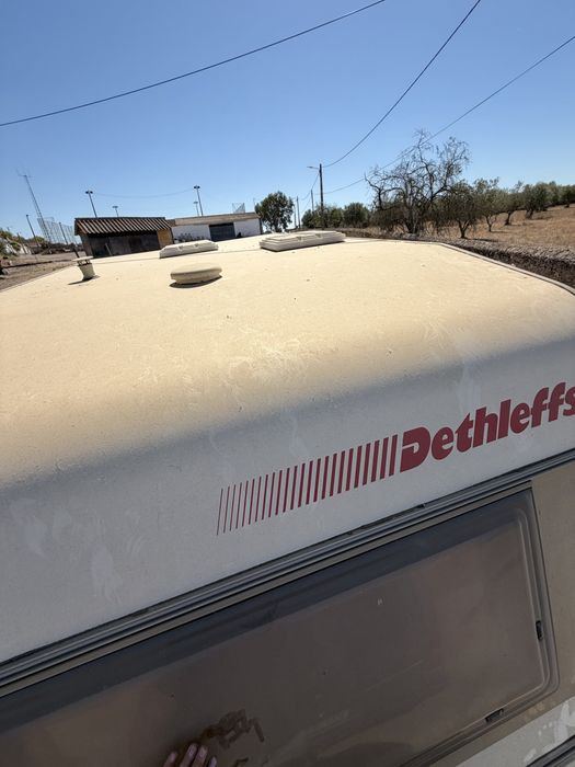 Caravana Dethleffs Nomad 430 T
