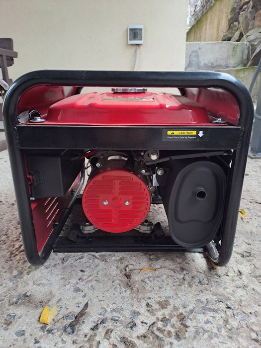 Бензиновый генератор 4.5 кВт