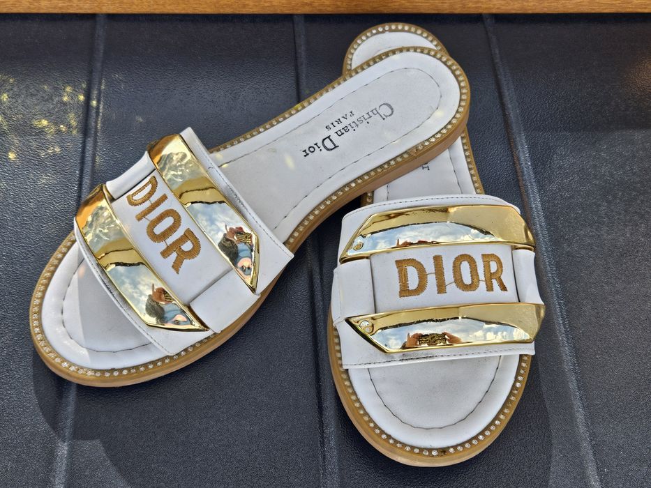 Klapki Białe Logowane Dior 39
