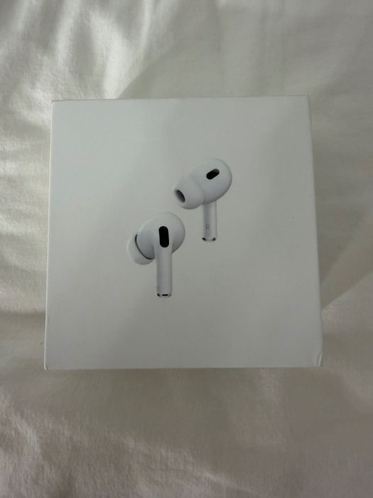 Apple AirPods Pro 2. generacji z etui MagSafe