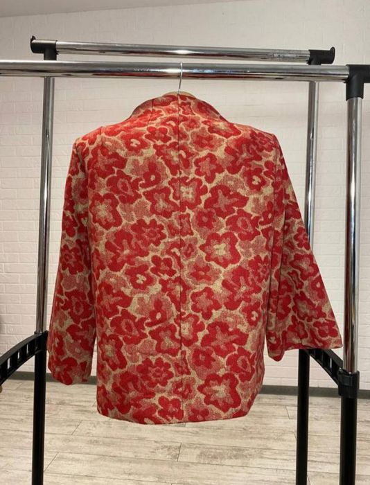 Піджак, жакет червоний у японському чи китайському стилі