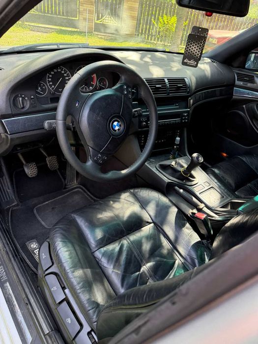 Продається авто BMW E39 3л дизель в хорошому стані