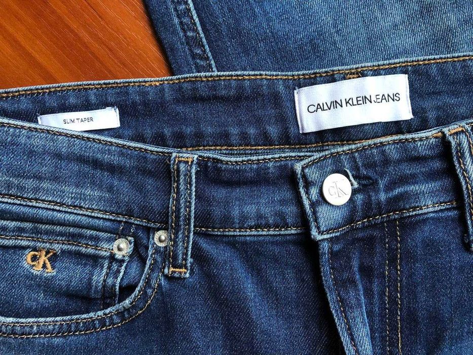Продам джинси Calvin Klein