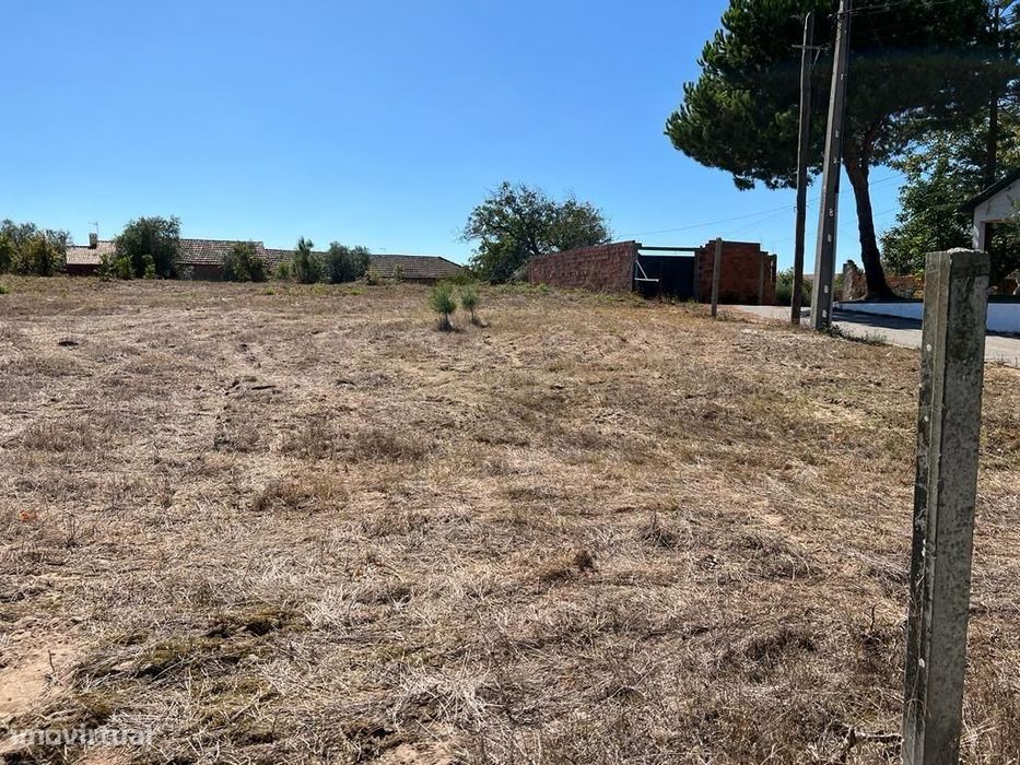 Venda De Terreno Urbano Em Boa Localização