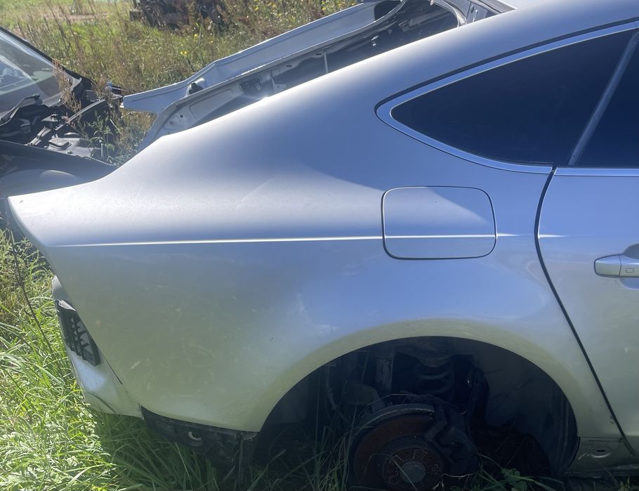 Audi A7 4G заднє крило четверть задня