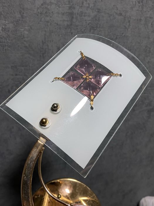 Люстра в хорошому стані