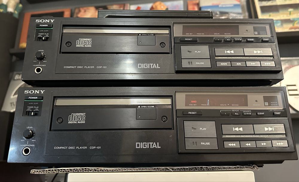 Sony CDP-101 --2 exemplares para peças ou reparação