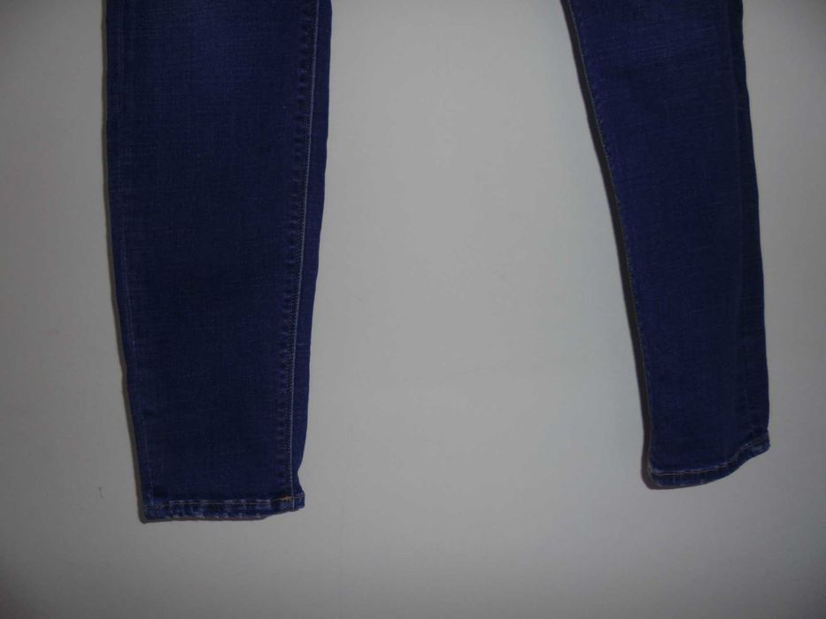 calça de senhora da marca TIFFOSI