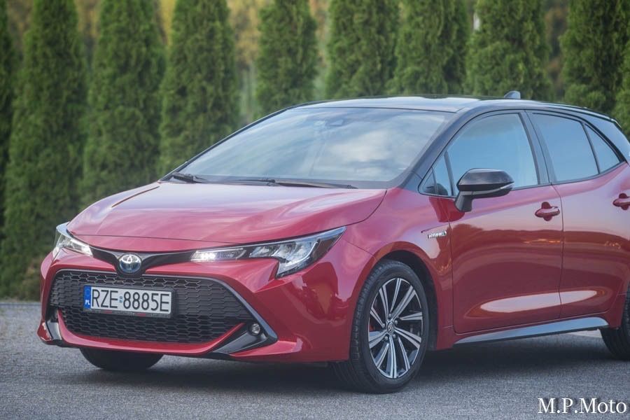 Toyota Corolla Toyota Corolla 1.8 Hybryda Bezwypadkowa. Bez wkładu finansowego.