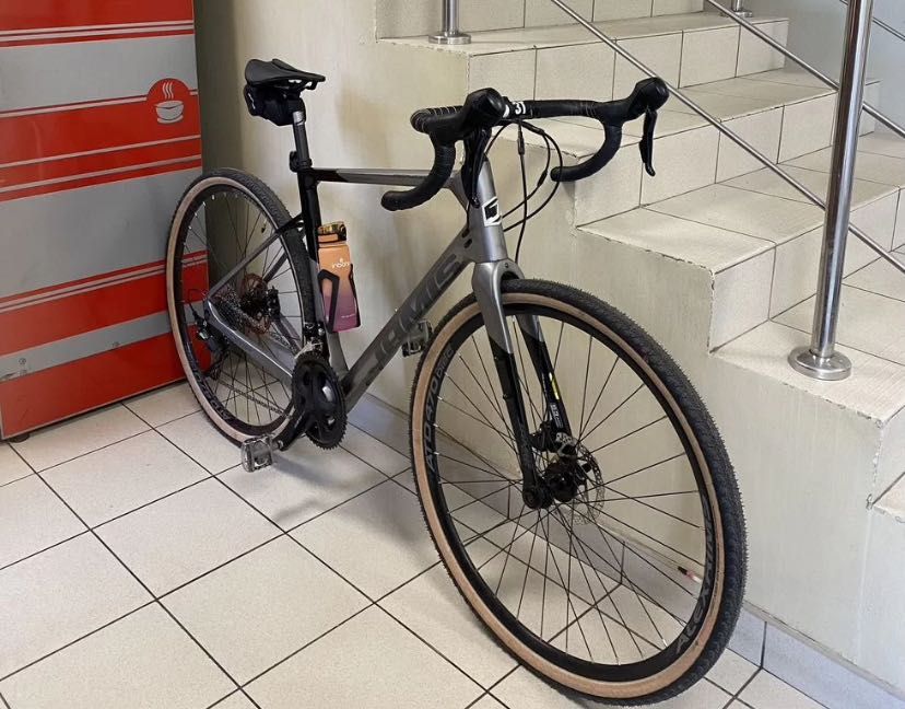 Jamis Renegade Comp Carbon