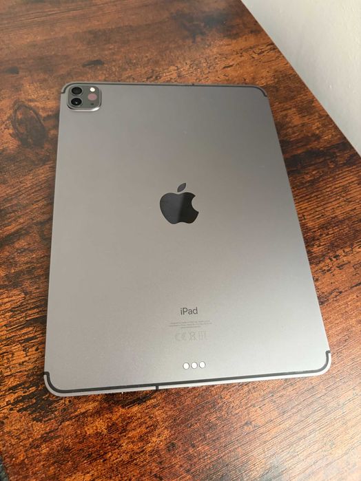iPad Pro 11″ (2.ª geração) — 256 GB