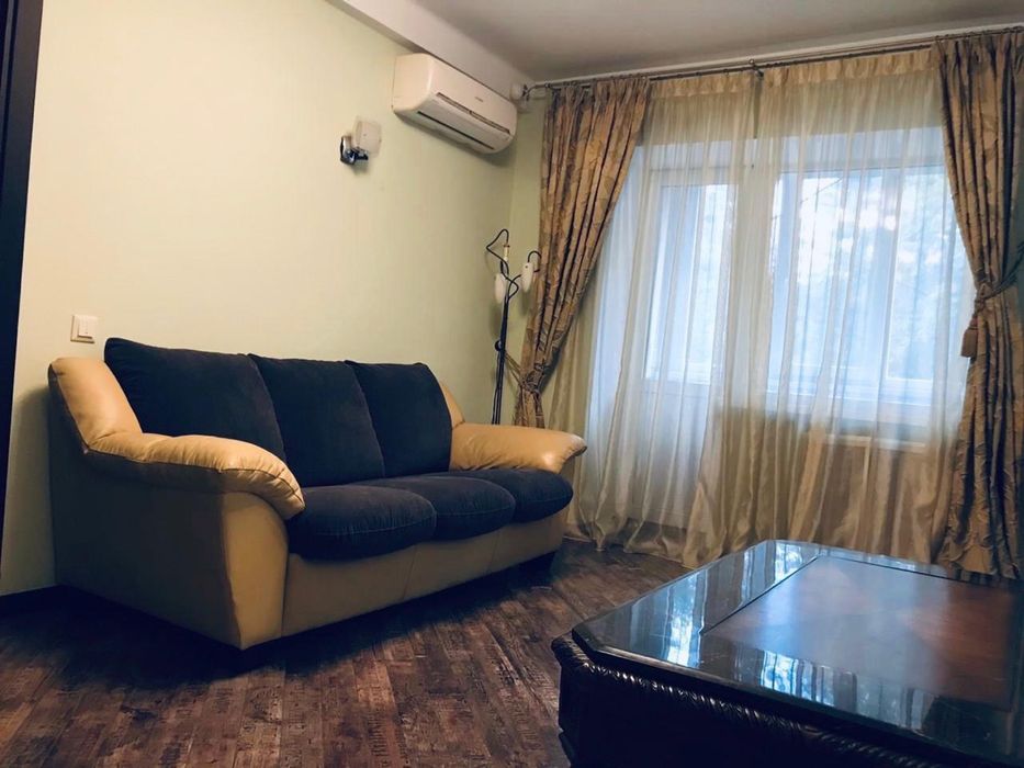 Печерськ, м.Арсенальна,Кловський узвіз!!