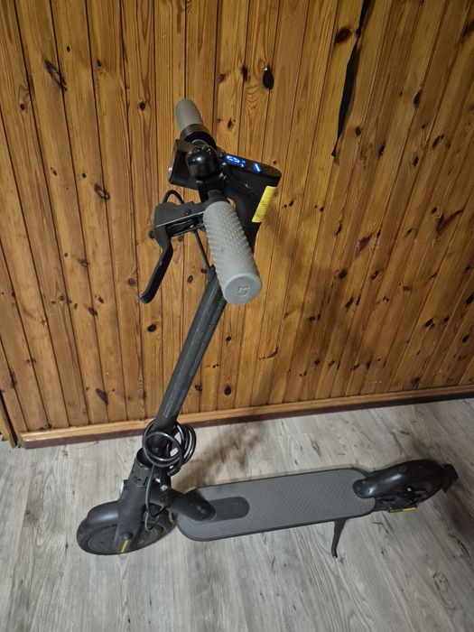 Hulajnoga elektryczna xiaomi