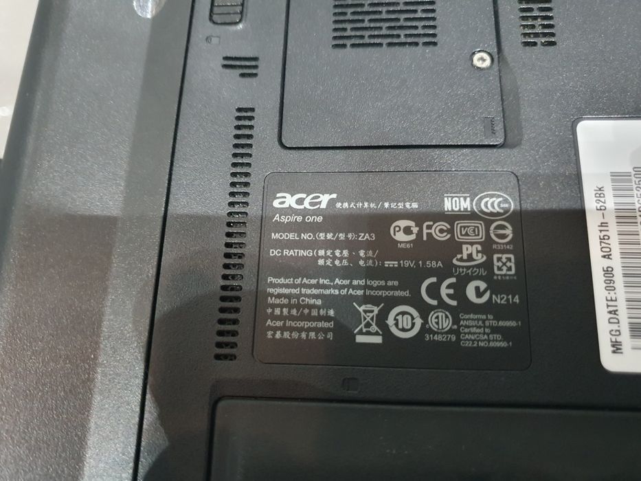 Laptop Acer aspire one ZA3 plus nowa ładowarka.