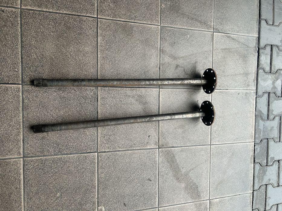 Póloś uzywana tylny most Iveco Daily blizniak 35 C  z 2015 r