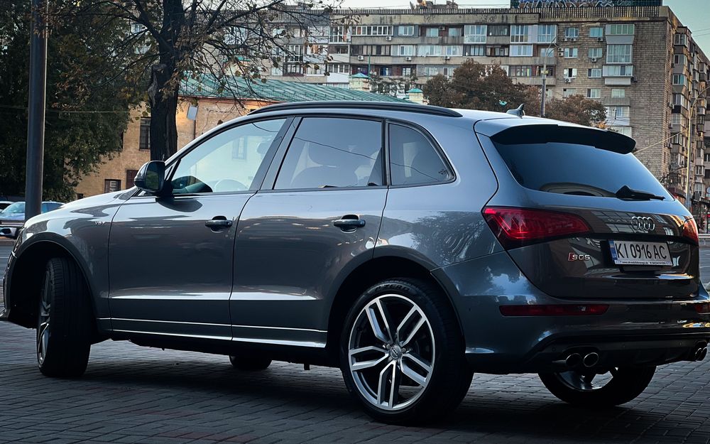 Audi SQ5 2016 • 3.0 TFSI • quattro •