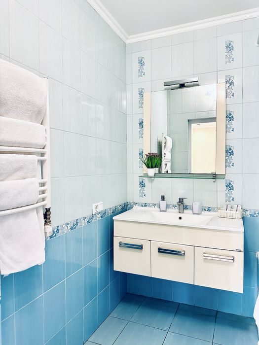 NAVIT 2-х кімн.люкс апартаменти з кавомашиною в центрі міста.Лебединка