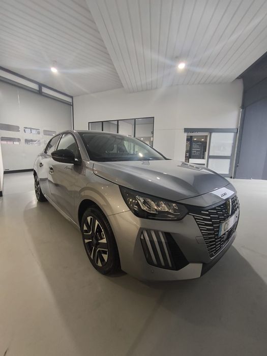 Peugeot e-208 51 kWh Allure