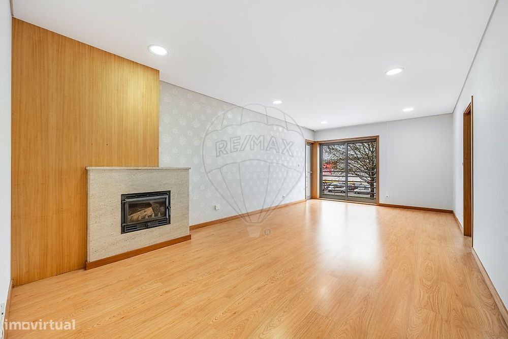 Apartamento T3 para arrendamento