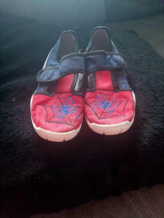 Buty dla chłopca 32