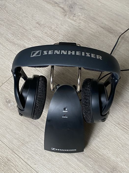 Бездротові навушники Sennheiser RS HDR 127