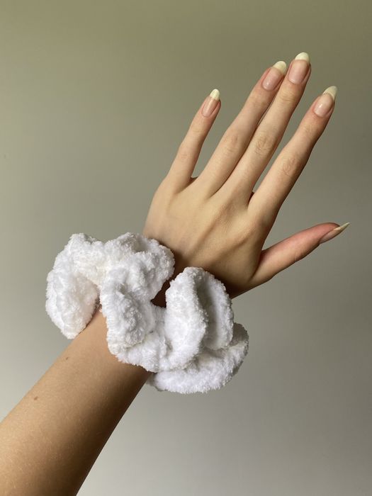 Плюшеві резинки вʼязані, широкі резинки для волосся,мʼякі резинки