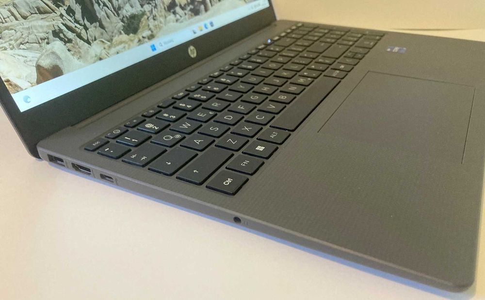 HP 250 G10 i7-1355u 16/512gb 15,6' W11 Pro Gwarancja