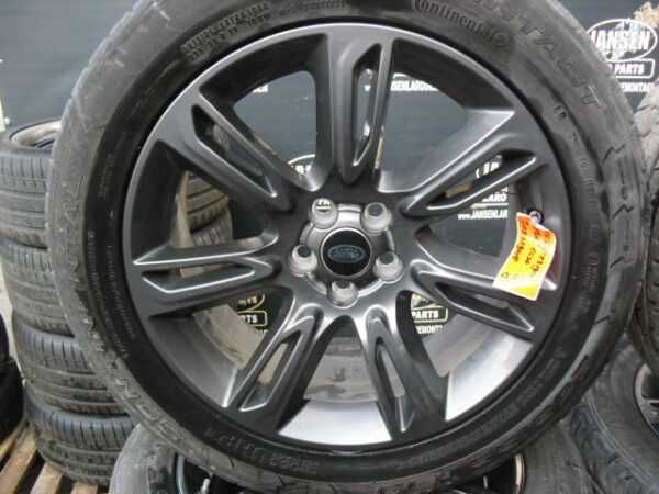Range Rover Evoque Jantes 19 pneus continental