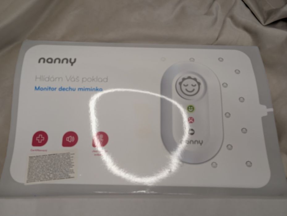 Medyczny monitor oddechu dla dzieci Nanny