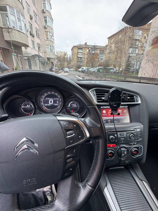 Citroen c4 b7 exclusive біла