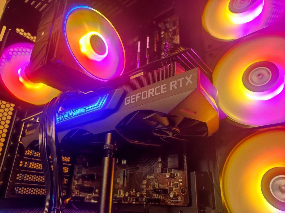 PC Gaming i7 8700 • RTX 3070 Ti • 16GB 2400MHz • 500GB NVMe • ARGB • Lian Li