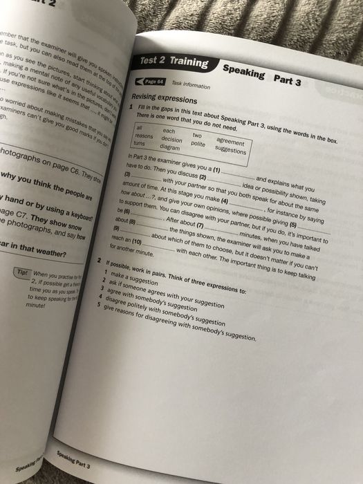 Livro First Trainer Oficial Crambridge