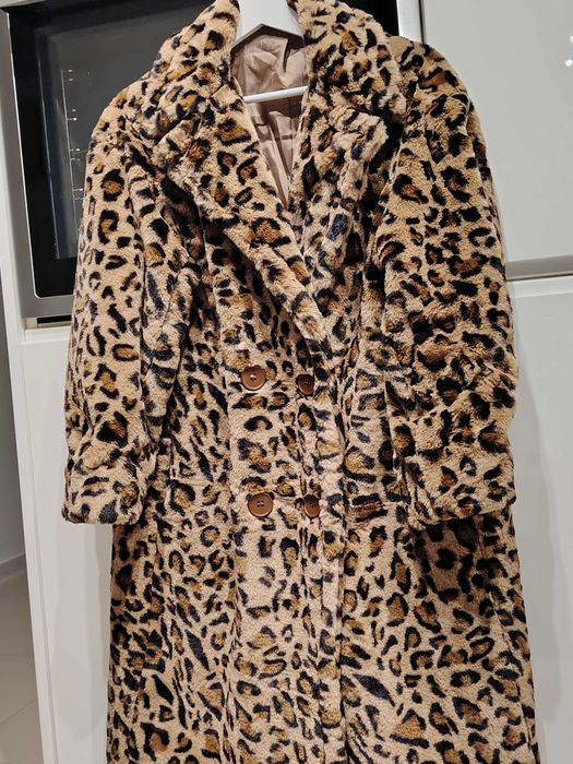 Sprzdam plaszcz panterka m-l