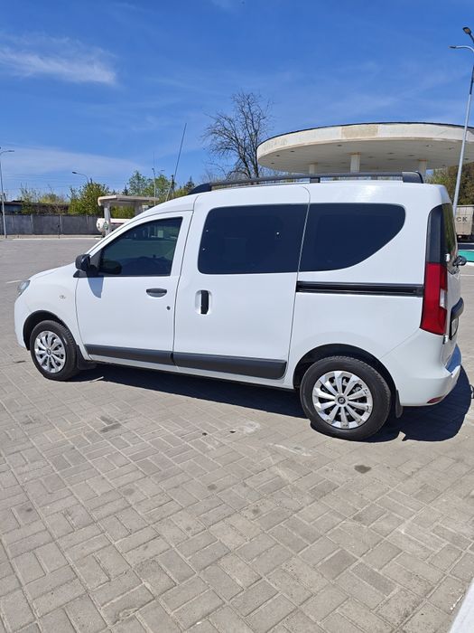 Рено докер Рено кенго Renault dokker kangoo