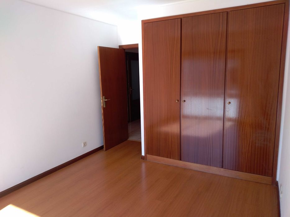 Arrenda-se Apartamento T2 Valongo