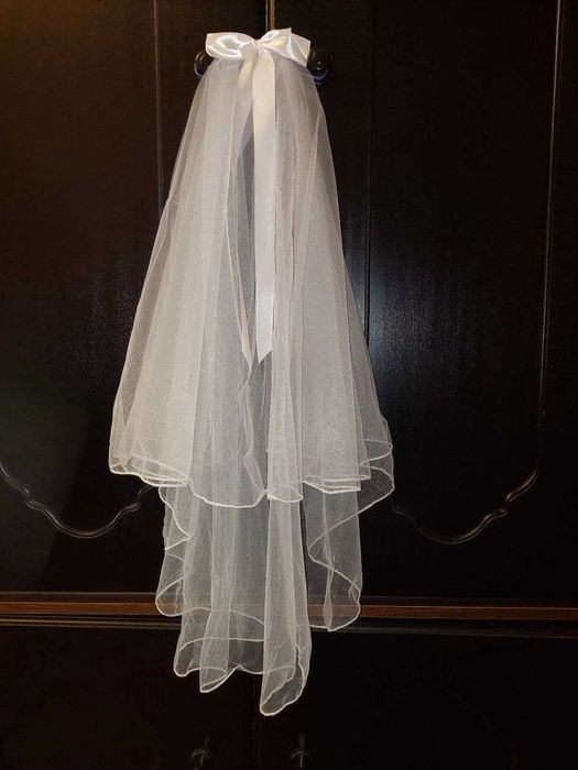 Фата нареченої нова