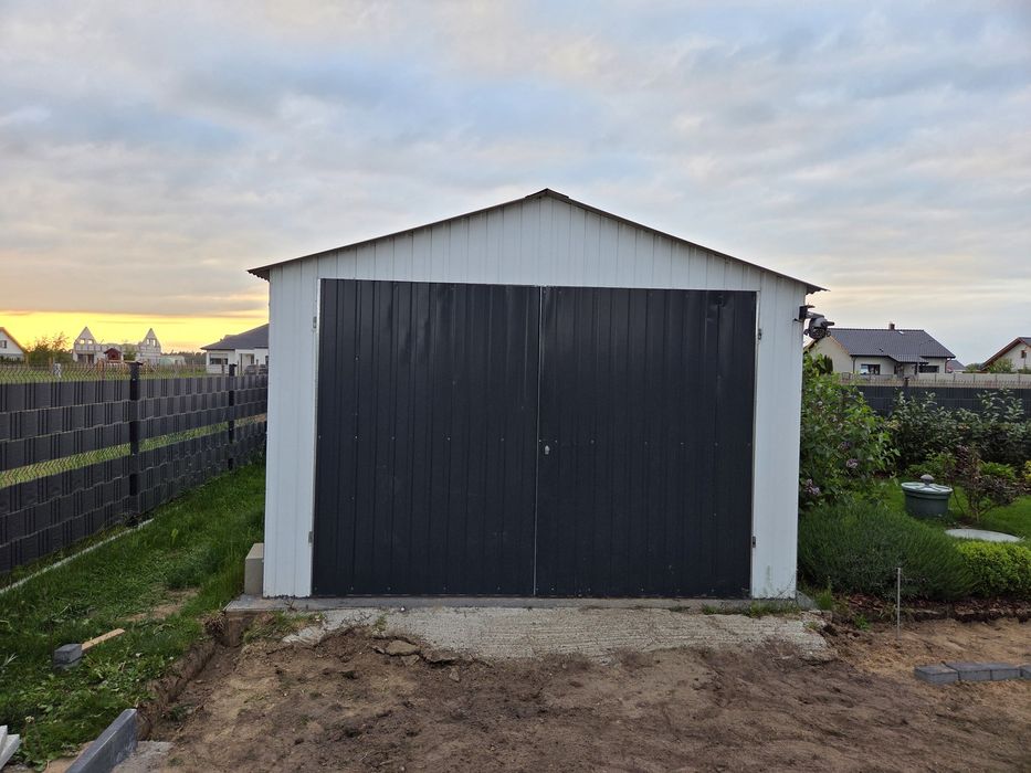 Garaż blaszany 5m x 3.5m