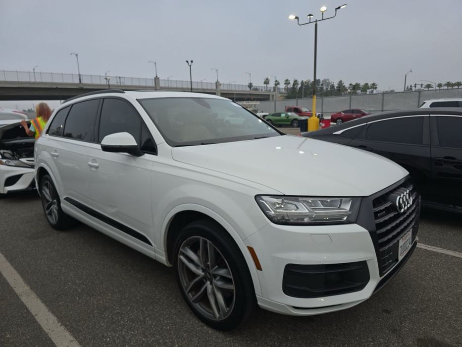 Audi q7 prestige АВТО З США