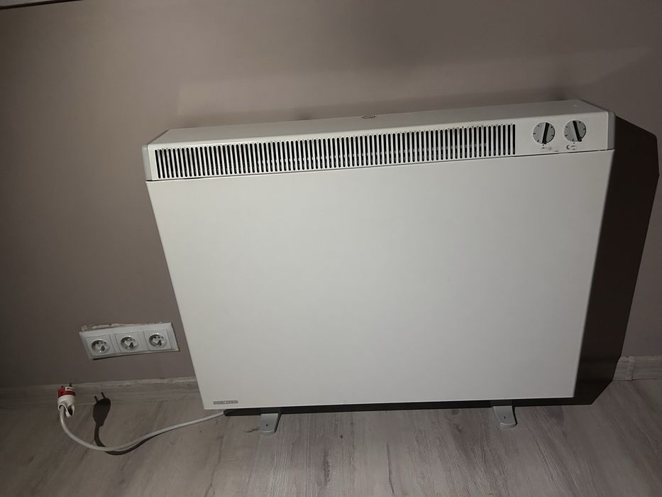 Grzejniki elektryczne // SIEBEL ELTRON ETC 250M