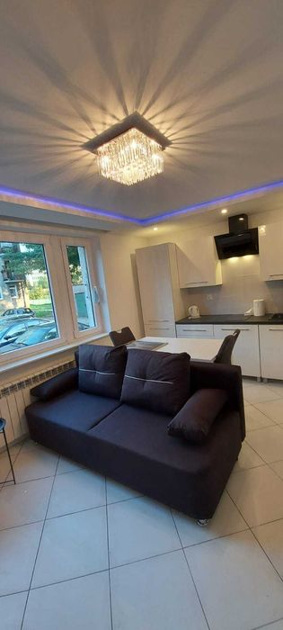 Piękne mieszkanie 2 pokoje, 27 m², Ul. Pocieszka. Blisko Politechniki, Galeria Echo i Korona ! - Więcej
