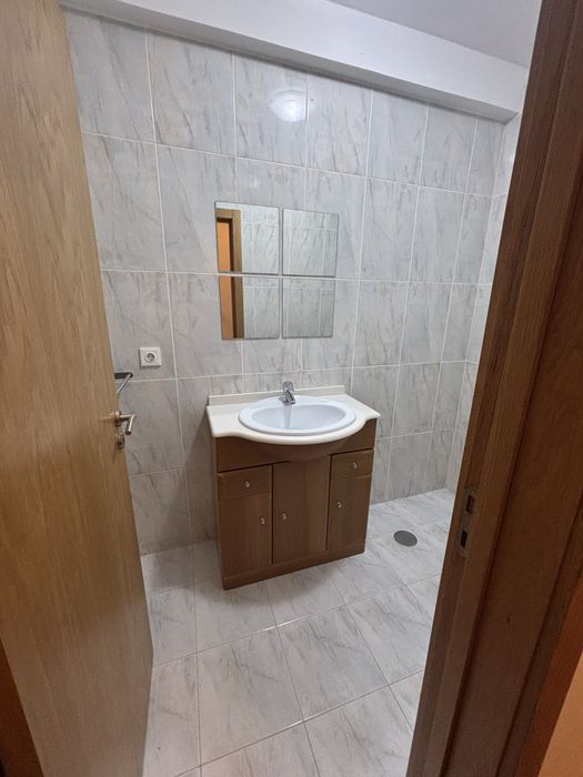Conjunto espelho + movel casa de banho