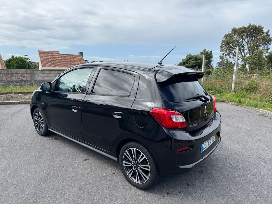 Mitsubishi Space Star 1.2 Intense Connect Edition