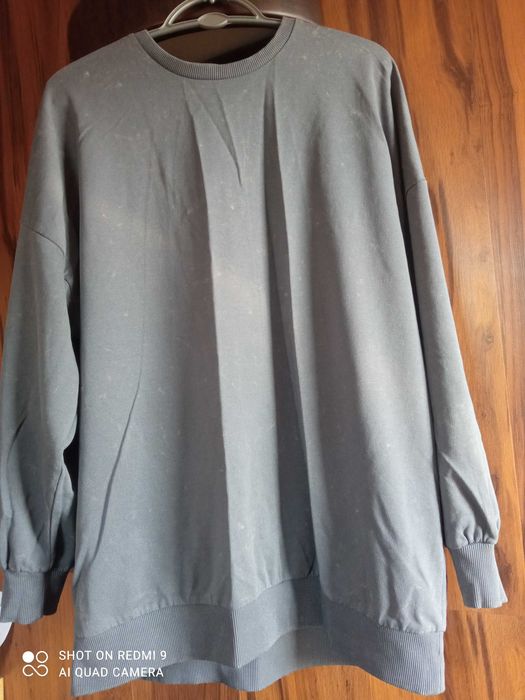 Szara bluza antracytowa